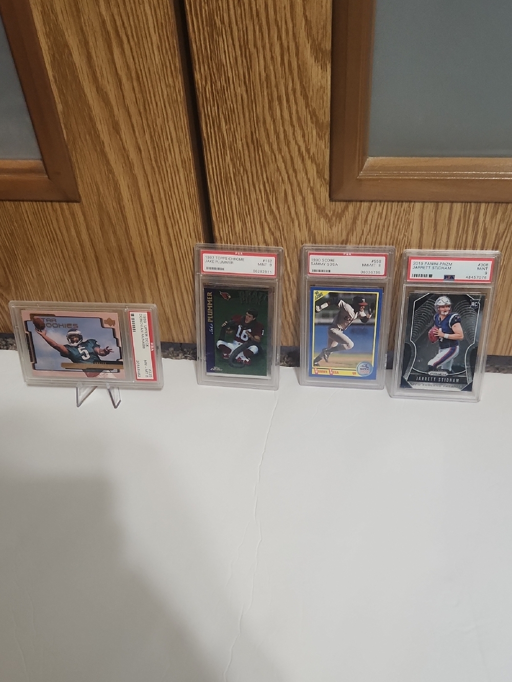 Graded Sports Cards, Sammy Sosa, Donovan Mcnabb, Jake Plumber, Jarrett Stidham.